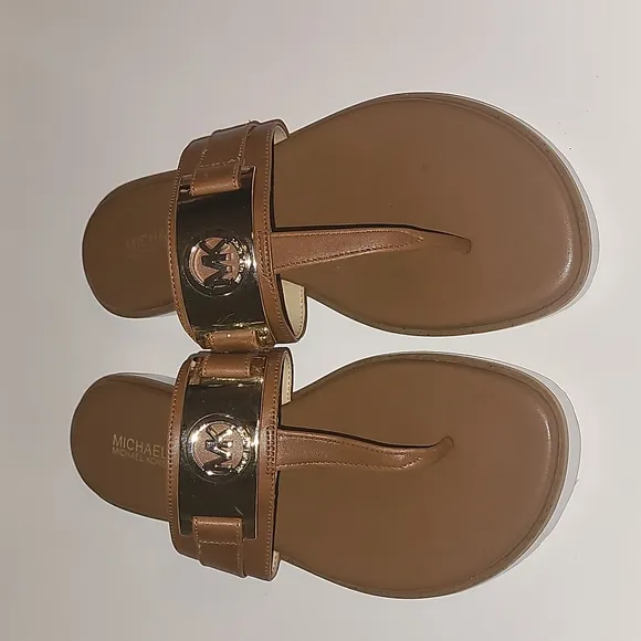 Micheal Kors Briar Thong Sandals, Brown And Gold, Sz 7.5