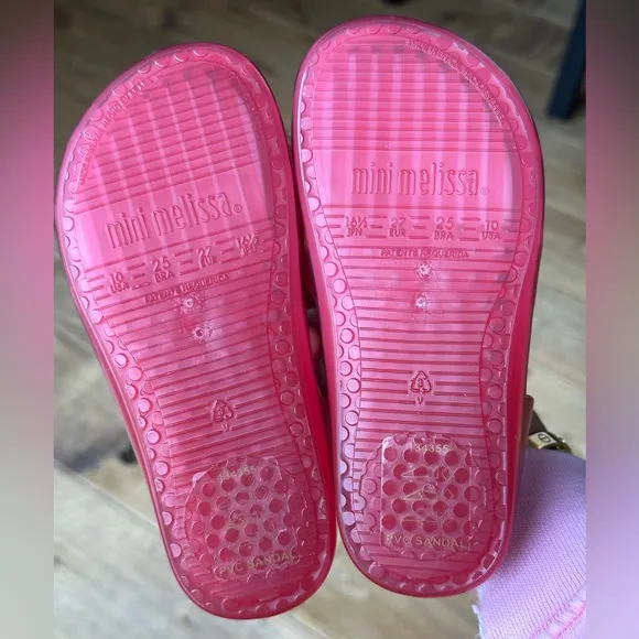 Mini Melissa Girl's Aranha Lip Sandals size toddler 10 NWT