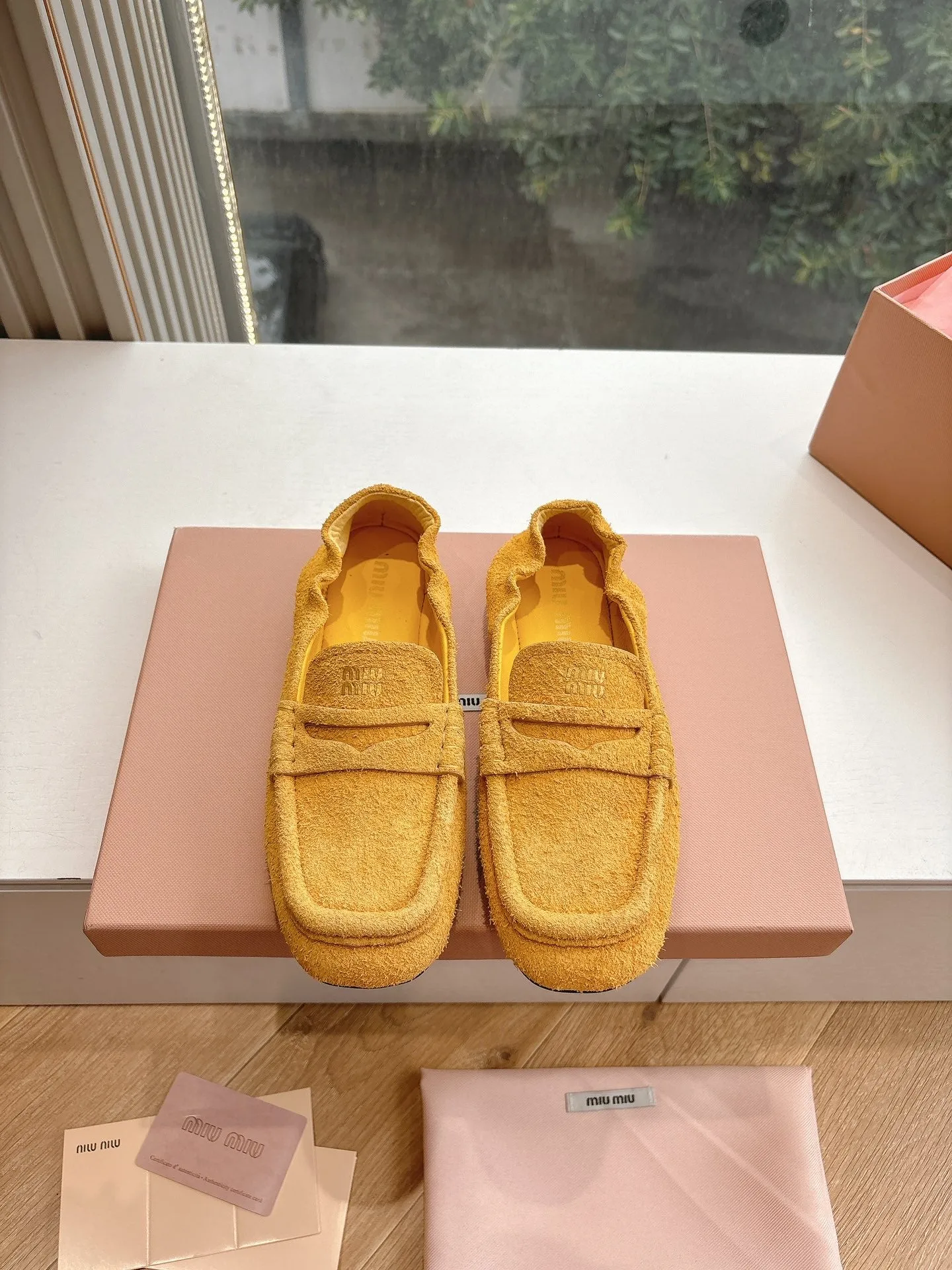 Miu G027 Orange Suede leather Loafer 223899