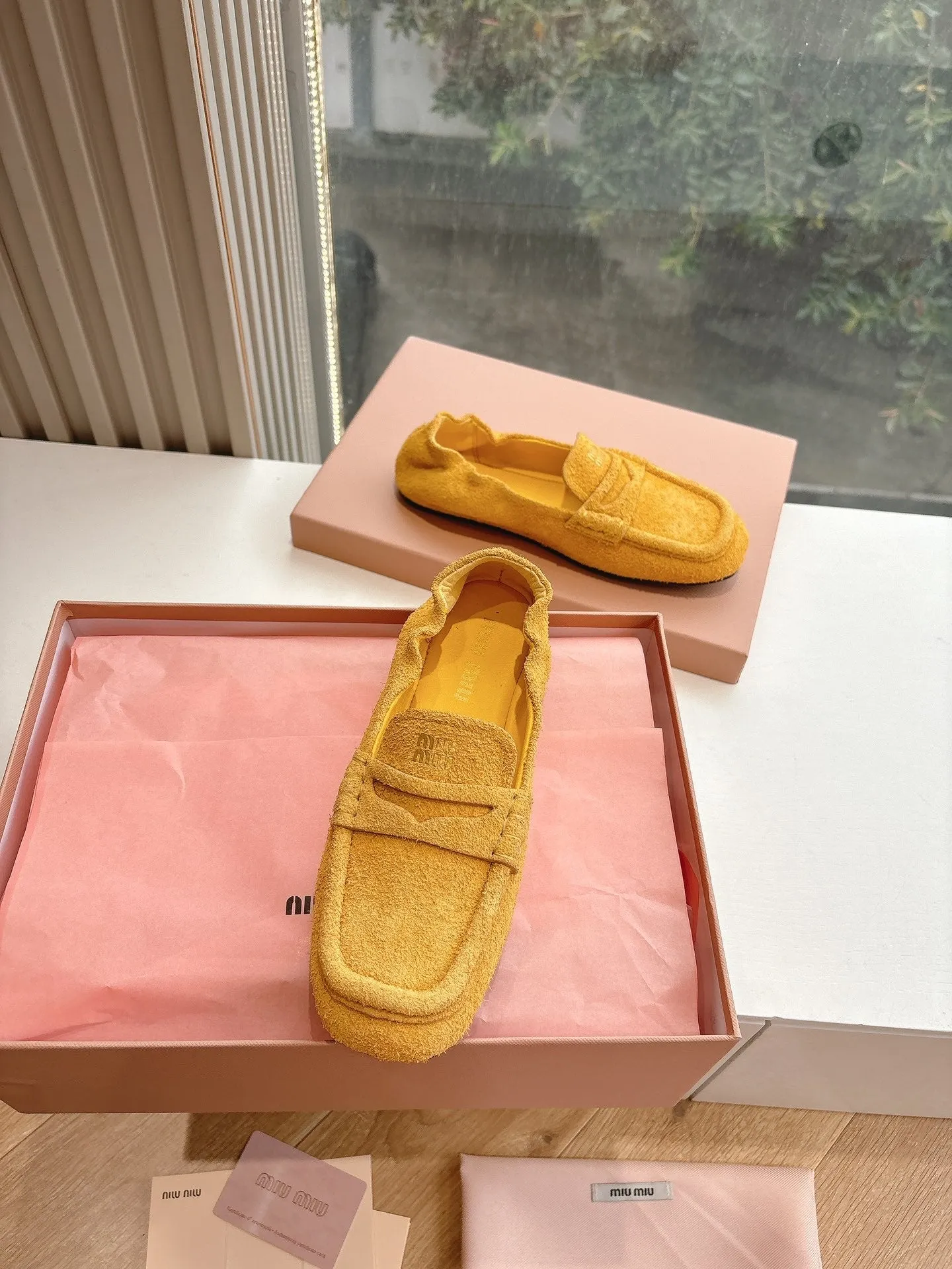 Miu G027 Orange Suede leather Loafer 223899