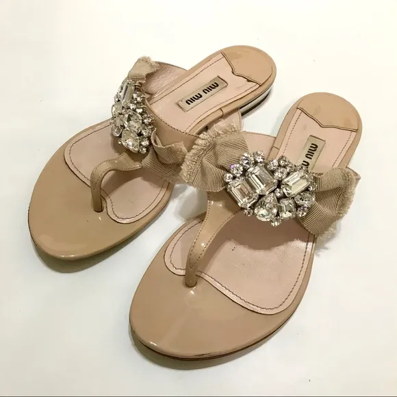 MIU MIU Patent Leather Crystal Embellishment Slides Nude Bow Thong Sandals Sz 35