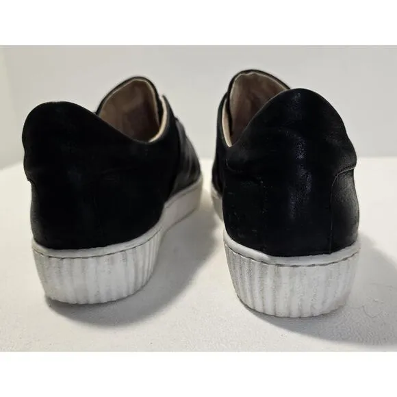 Miz Mooz Orbit Black Leather Sneakers Shoes Slip-0n with Bow Women SZ 38 M