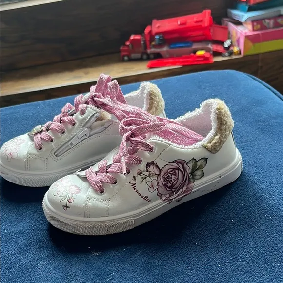 Monnalisa Floral White Sneakers with Pink Accents