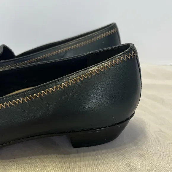 Munro American Lauren Kid Leather Loafers Slip On Shoes Low Heel Sz 9.5 Navy