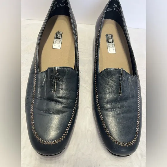 Munro American Lauren Kid Leather Loafers Slip On Shoes Low Heel Sz 9.5 Navy