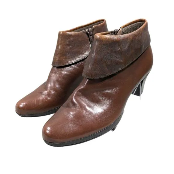 Munro Grace Ankle Boots GUC $229 Size 7.5M   S2878