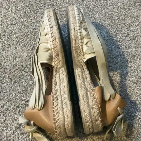 Naguisa Soc Espadrilles Beige and Leather EU 37