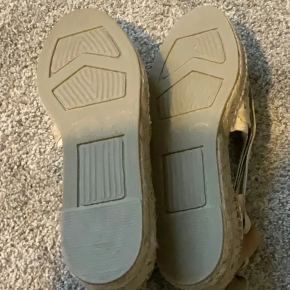 Naguisa Soc Espadrilles Beige and Leather EU 37