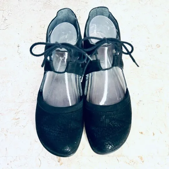 NAOT Kata Shoes Euro 40 Black Crackle Velvet Nubuck Leather Flats Cage Lace Up