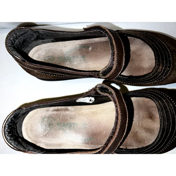 NAOT Shoes Women's Size 9/40 Brown Suede Bronze Leather KIREI Mary Janes Flats