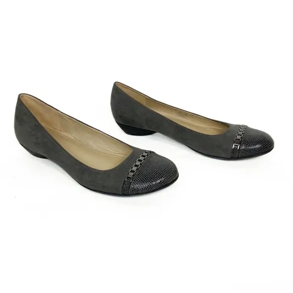 Naturalizer Hamley Gray Microsuede Lizard Print Closed Toe Loafer Flats