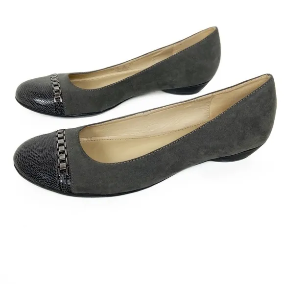 Naturalizer Hamley Gray Microsuede Lizard Print Closed Toe Loafer Flats