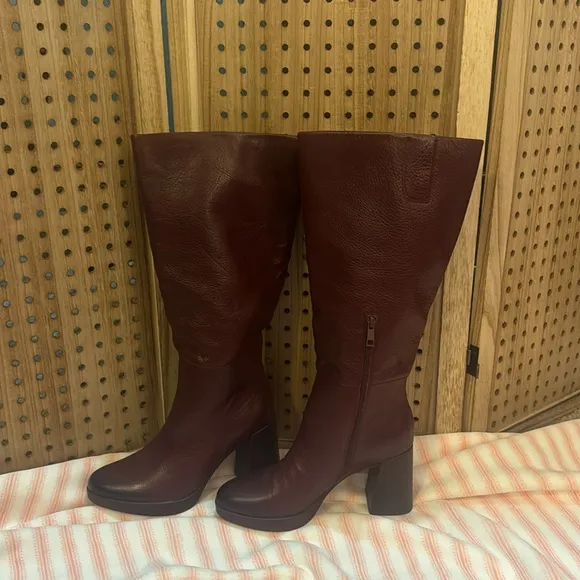 NATURALIZER  (WIDE CALF) Genn-Align High Shaft Boots WINE-BURGUNDY