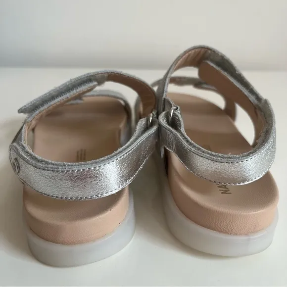 Naturino Jemes NEW SILVER GLITTER LEATHER SANDALS size 2.5-3 Little Girl