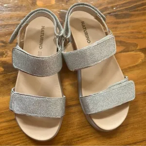 Naturino Jemes NEW SILVER GLITTER LEATHER SANDALS size 2.5-3 Little Girl