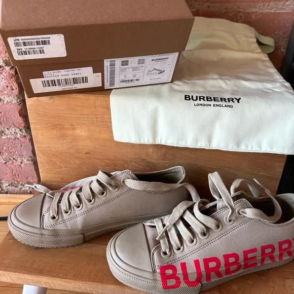 Nearly New BURBERRY sneakers. Sz 36/5.5. tan and red logo. Perfect travel shoes.