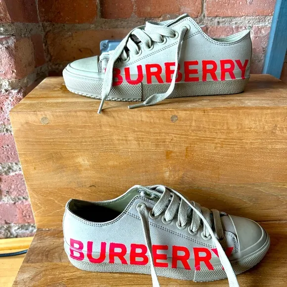 Nearly New BURBERRY sneakers. Sz 36/5.5. tan and red logo. Perfect travel shoes.