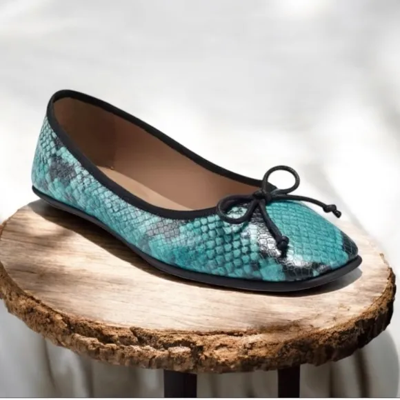 NEW Aerosoles -Catalina Blue Snake Print Ballet Flats