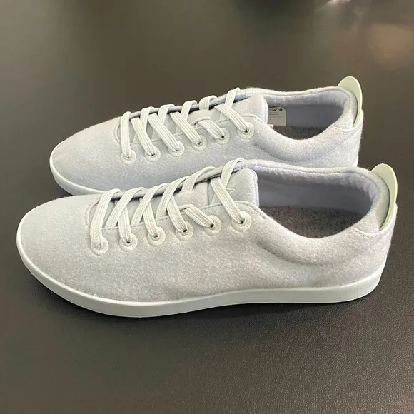New Allbirds Limited Ed Wool Piper Sneakers 90s Retro Clarity Light Blue