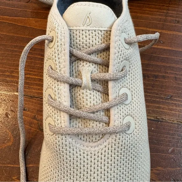 NEW ALLBIRDS TREE RUNNERS LIGHT TAN SHOES ATHLETIC SNEAKERS MENS SIZE 12