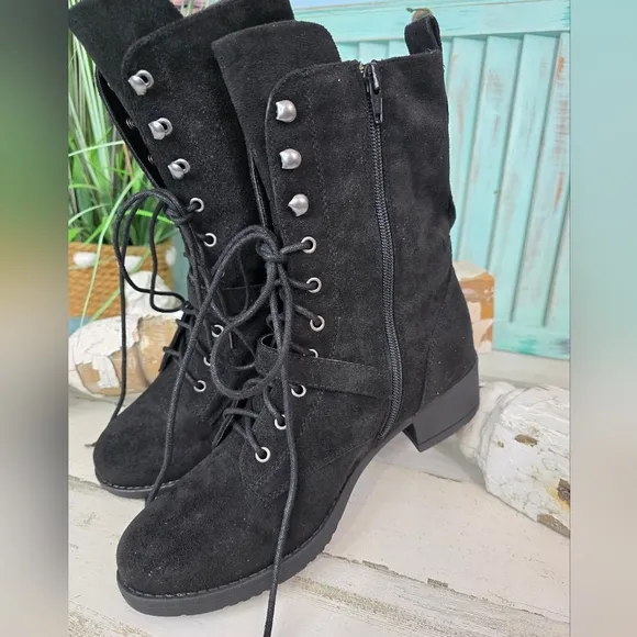 NEW American Rag Reighn Lace-Up Combat Boots