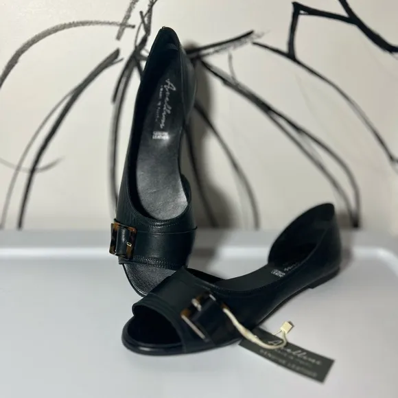 NEW Avellini Black Leather Open-Toe Flats with Buckle, Women’s Size 8