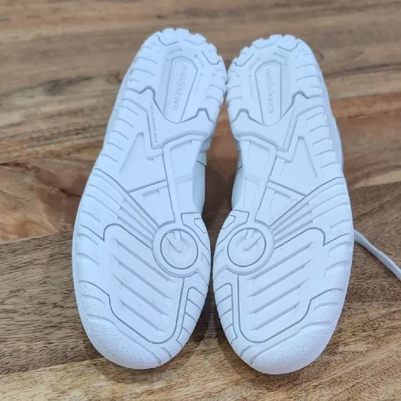 New Balance 550 Kids White Sneakers Big Girl/Boy 4.5