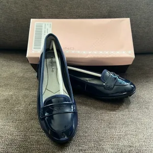 New Bandolino Liberty Slip-On Loafers Vegan Patent Leather Women’s Size 8.5