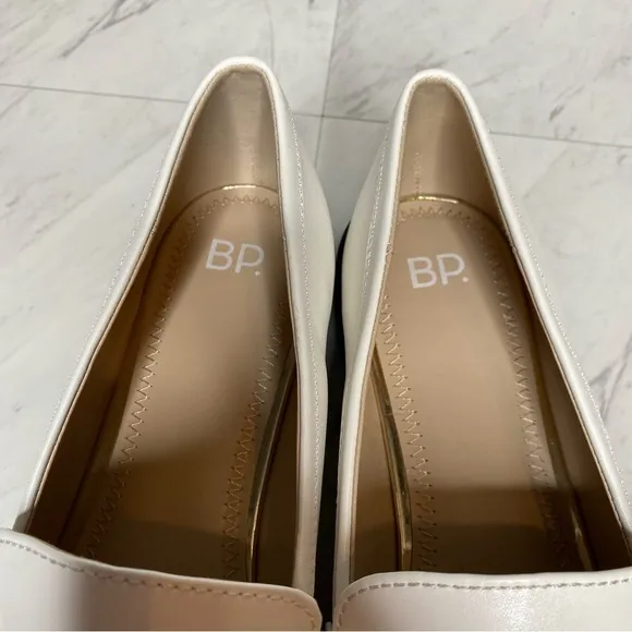 New! BP Blaire Faux Leather White Loafer 11M