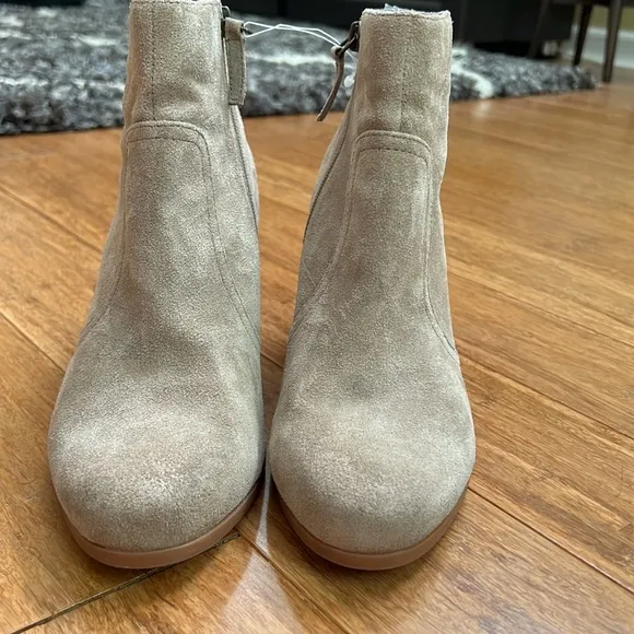 NEW BP NORDSTROM Wedge Suede Leather Taupe Bootie sz 9.5