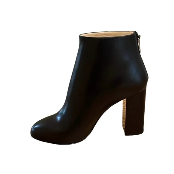 NEW Charlotte Olympia Black Leather Zip-up Ankle Boots Size 38 EU