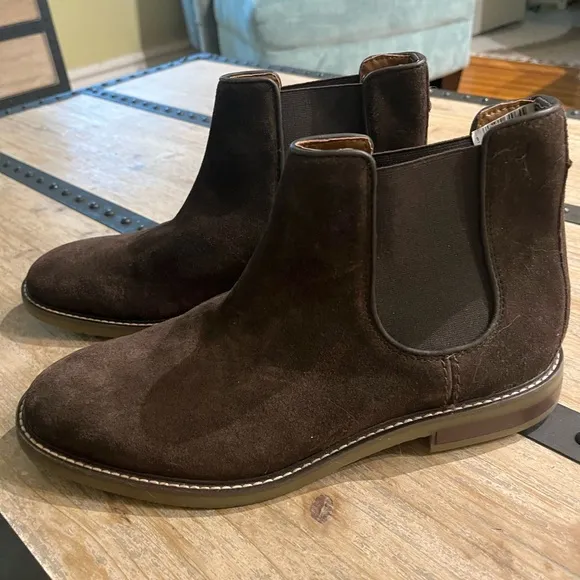 NEW Clark’s Jaxen Chelsea Boots