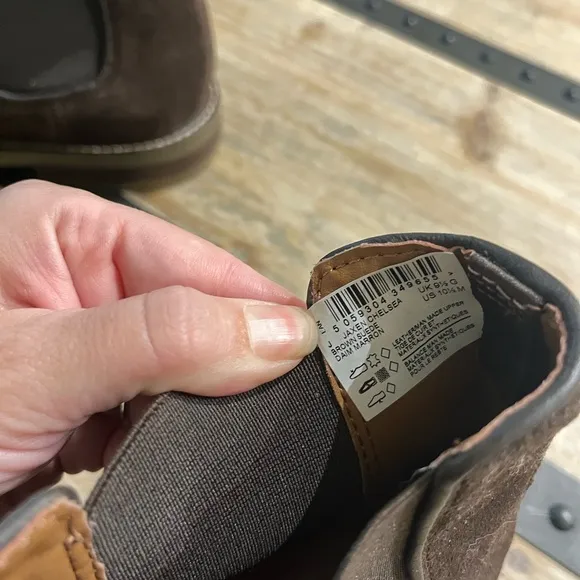 NEW Clark’s Jaxen Chelsea Boots