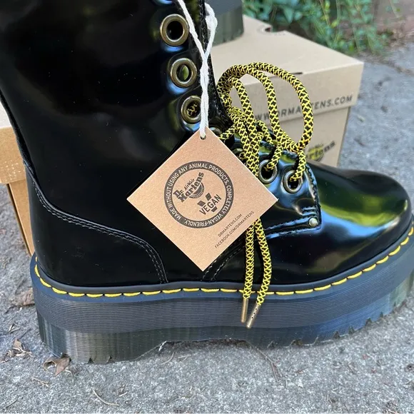 NEW Dr. Martens Vegan Jadon Max Platform Boots Size 10
