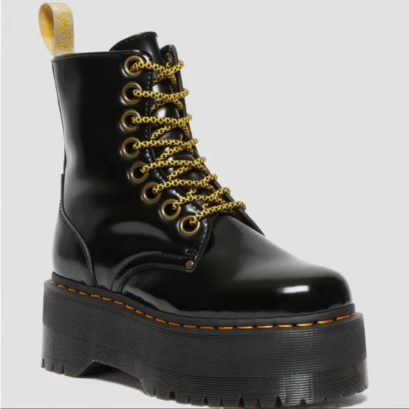 NEW Dr. Martens Vegan Jadon Max Platform Boots Size 10