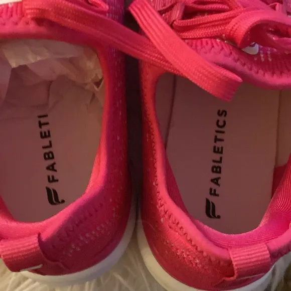 New FABLETICS everyday sneakers