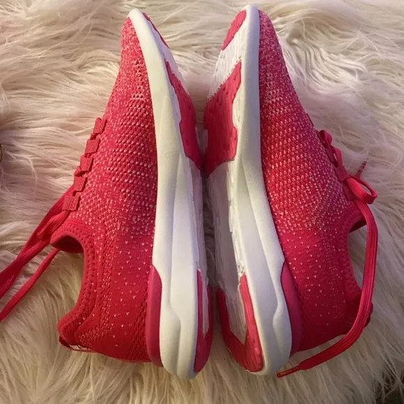 New FABLETICS everyday sneakers
