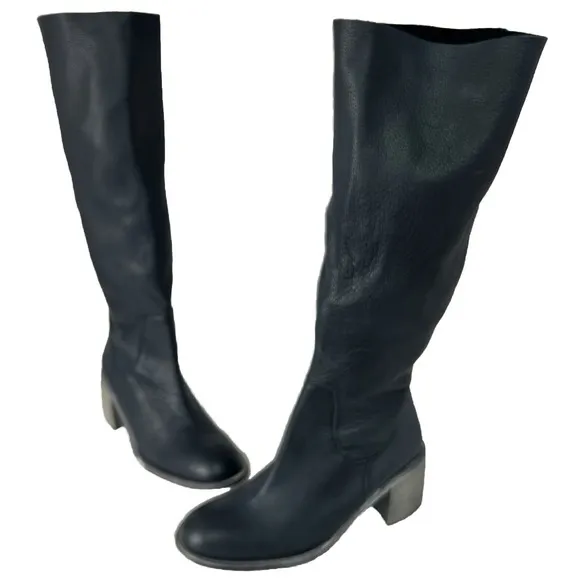 New Free People Women’s Essential Black Knee-High Leather Boots ~Size 38, US 7.5