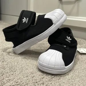 New Kids Adidas Originals Superstar 360 Velco Sandals