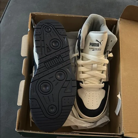 New Kid’s Puma Slipstream Black and White Sneakers
