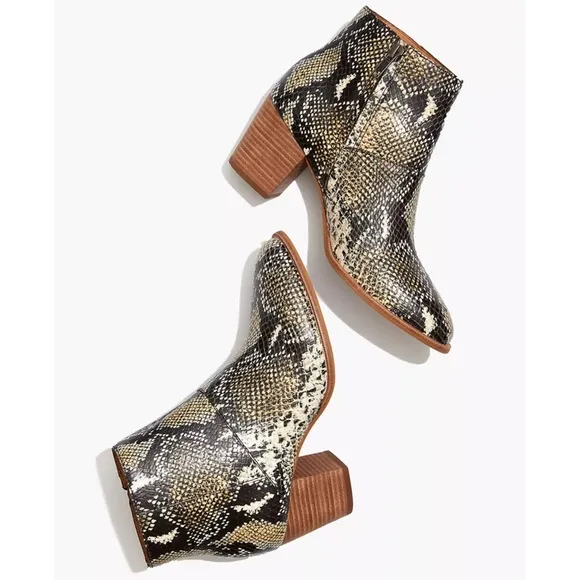 New Madewell The Rosie ankle boots in snake embossed leather Size 7