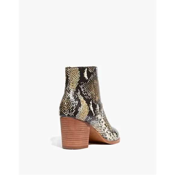 New Madewell The Rosie ankle boots in snake embossed leather Size 7