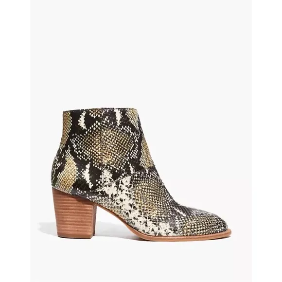 New Madewell The Rosie ankle boots in snake embossed leather Size 7