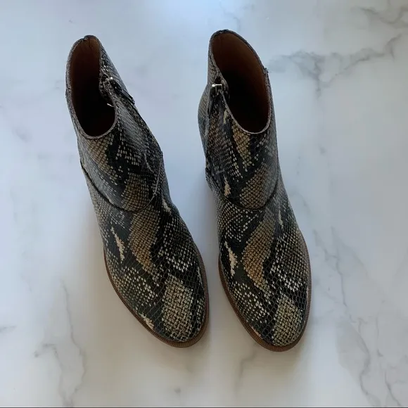 New Madewell The Rosie ankle boots in snake embossed leather Size 7