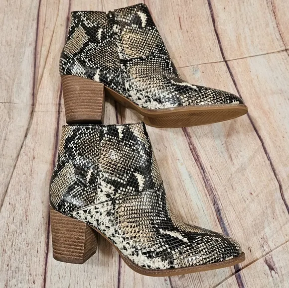 NEW Madewell | The Rosie Snake Leather Ankle Boots