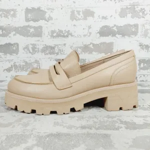 NEW Marc Fisher Latika Tan Leather Lug Sole Loafers i763
