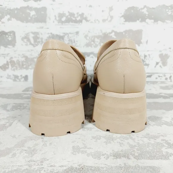 NEW Marc Fisher Latika Tan Leather Lug Sole Loafers i763
