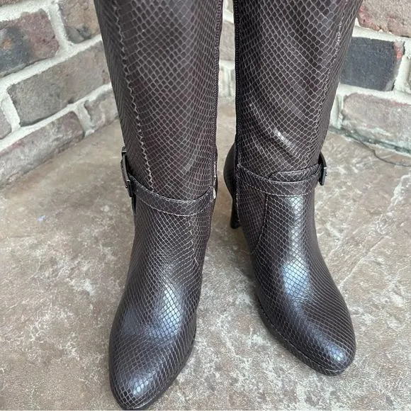 NEW Naturalizer Taelynn Brown Tall Boots Wide Calf Sz 6.5