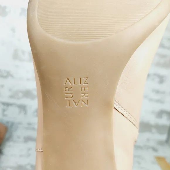 New Naturalizer Waylon  Tan Beige Manmade Wide Calf Knee High Boots B177