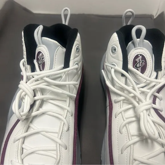 NEW Nike  AIR PENNY II  SZ  MEN'S SZ 12.5/WMNS SZ 14. Brand new.